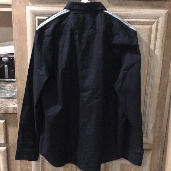 New With Tags Modern Fit Long Sleeve Button Down Shirt (Bruno) - Picture 4 of 14